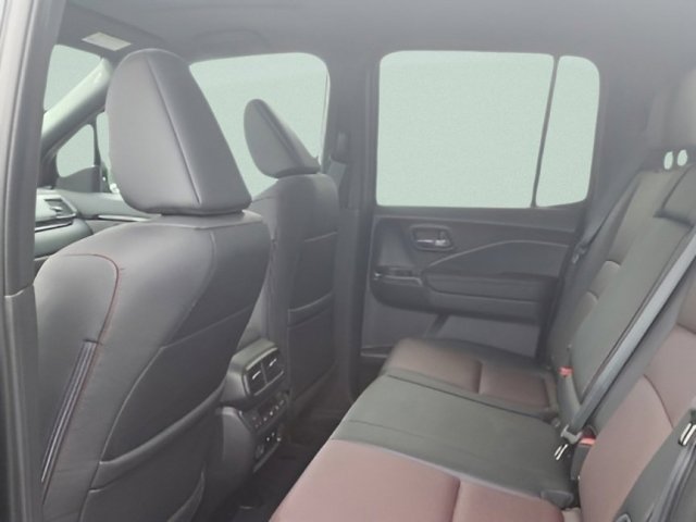 New 2026 Honda Ridgeline Black Edition image 18