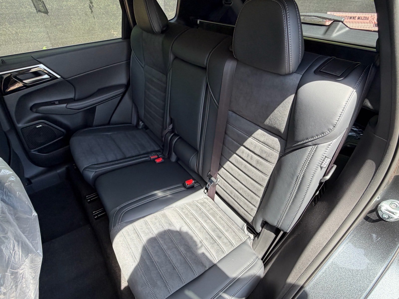 New 2026 Mitsubishi Outlander SE AWD/4WD image 19