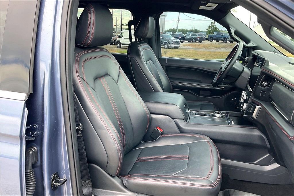 Used 2023 Ford Expedition Max Limited RWD image 30