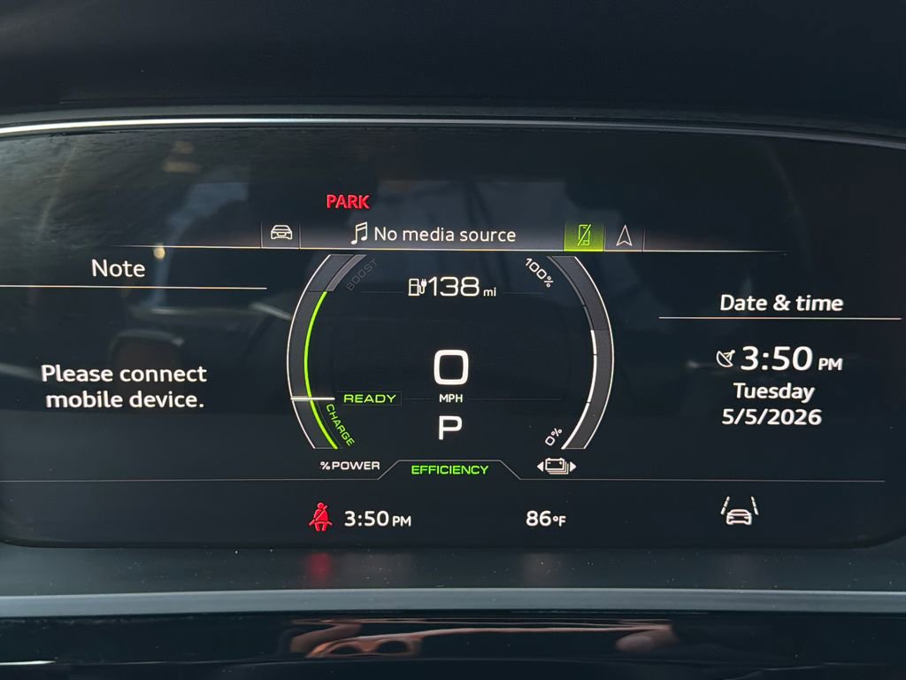 Used 2023 Audi e-tron Premium Plus w/ Premium Plus Package AWD/4WD image 23