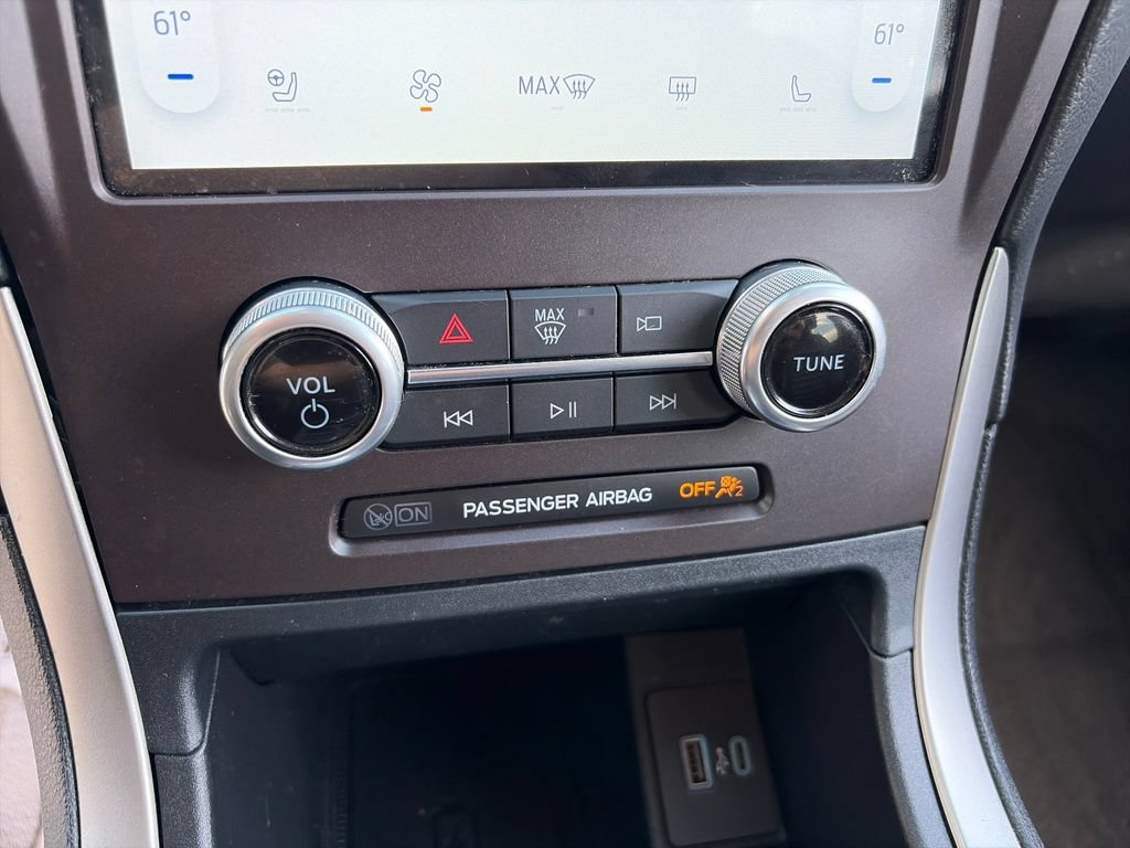 Used 2021 Ford Edge SEL w/ Convenience Package AWD/4WD image 22