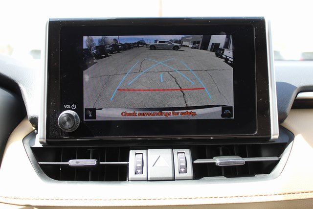 Used 2023 Toyota RAV4 XLE Premium FWD image 37