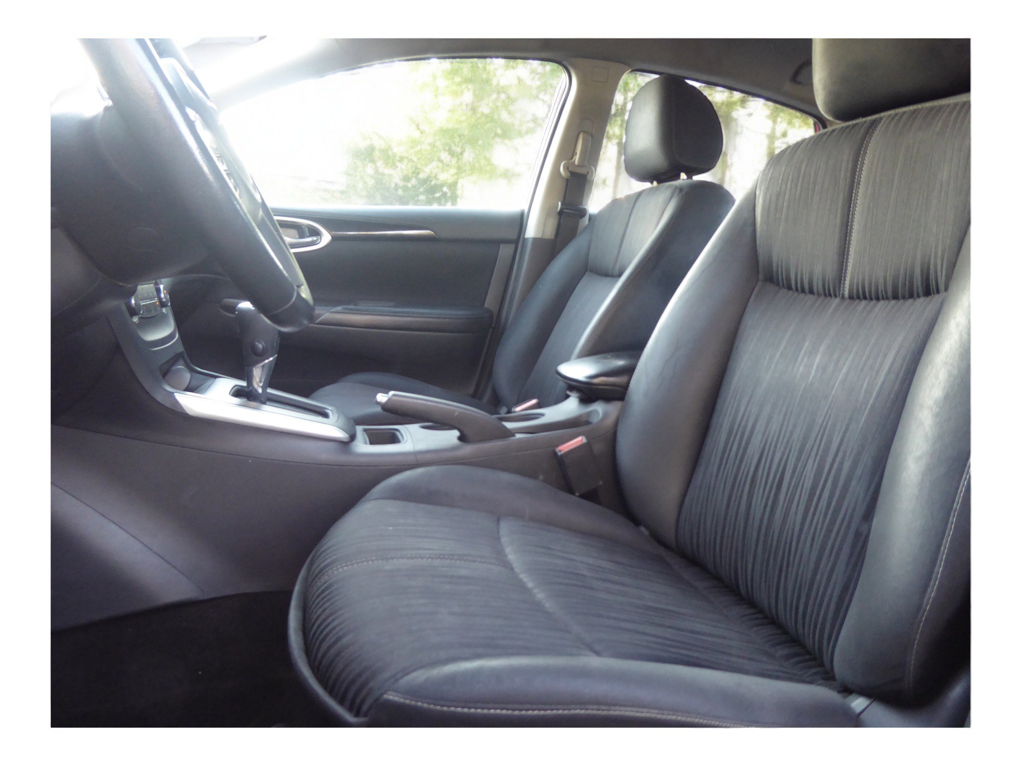 Used 2017 Nissan Sentra SV image 16