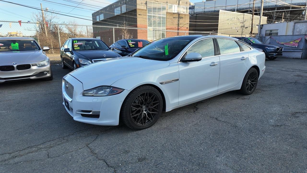 Used 2016 Jaguar XJ L Portfolio image 2