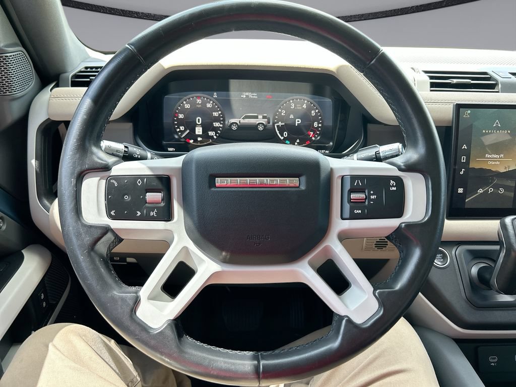 Used 2022 Land Rover Defender 110 S AWD/4WD image 14
