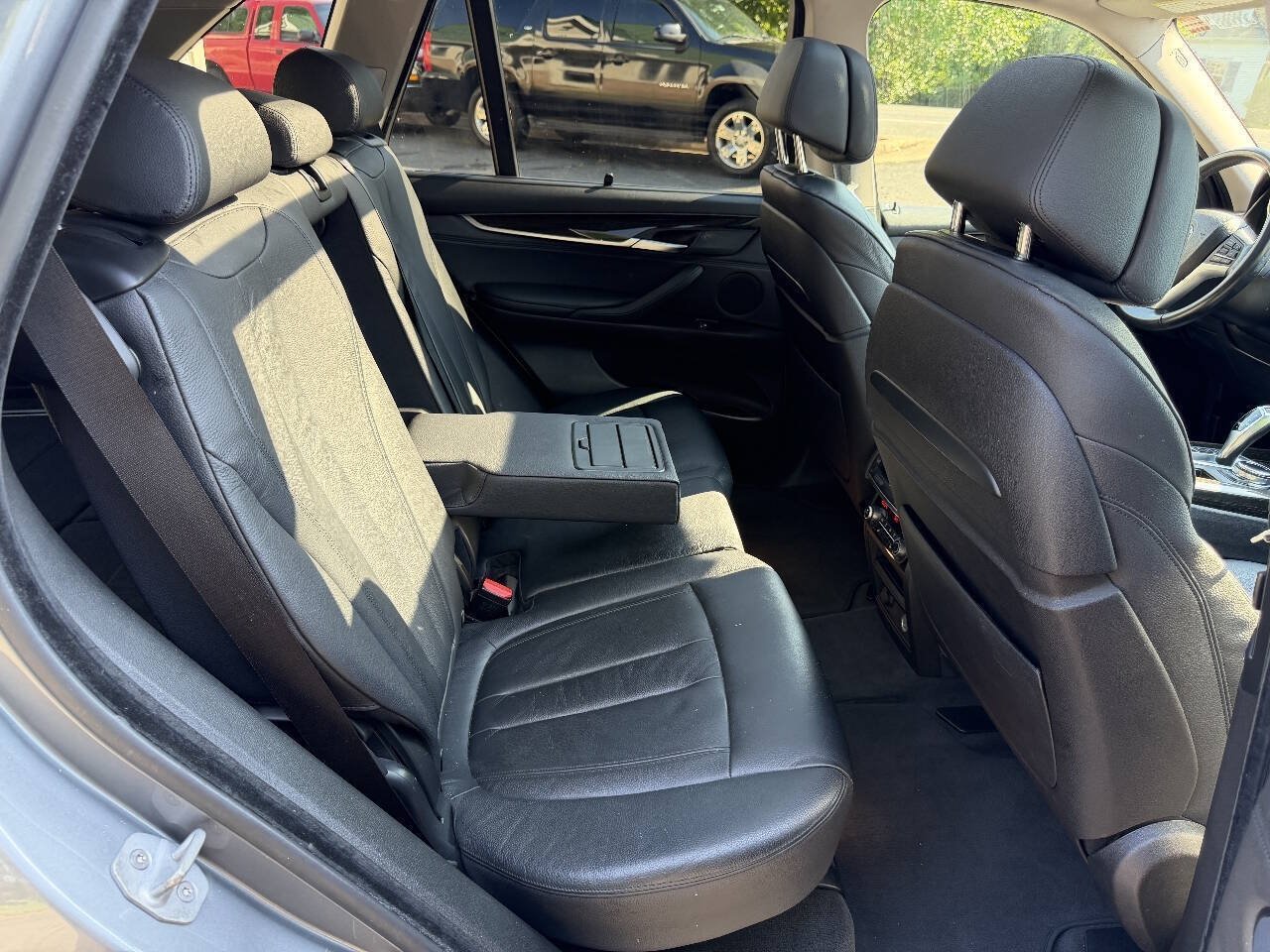 Used 2014 BMW X5 xDrive50i AWD/4WD image 25