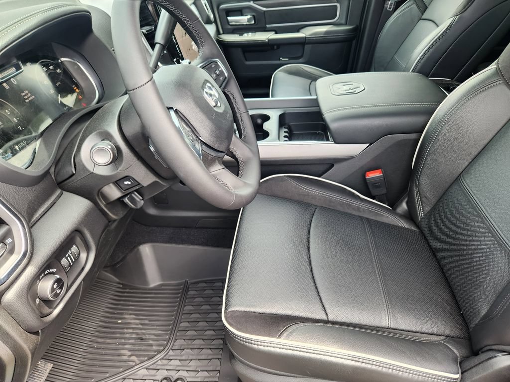 New 2026 RAM 2500 Laramie w/ Night Edition AWD/4WD image 11
