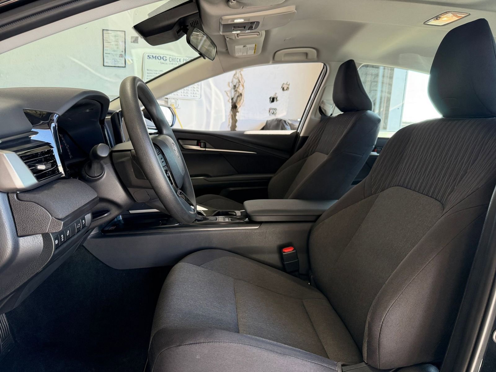 Used 2025 Toyota Camry LE image 25