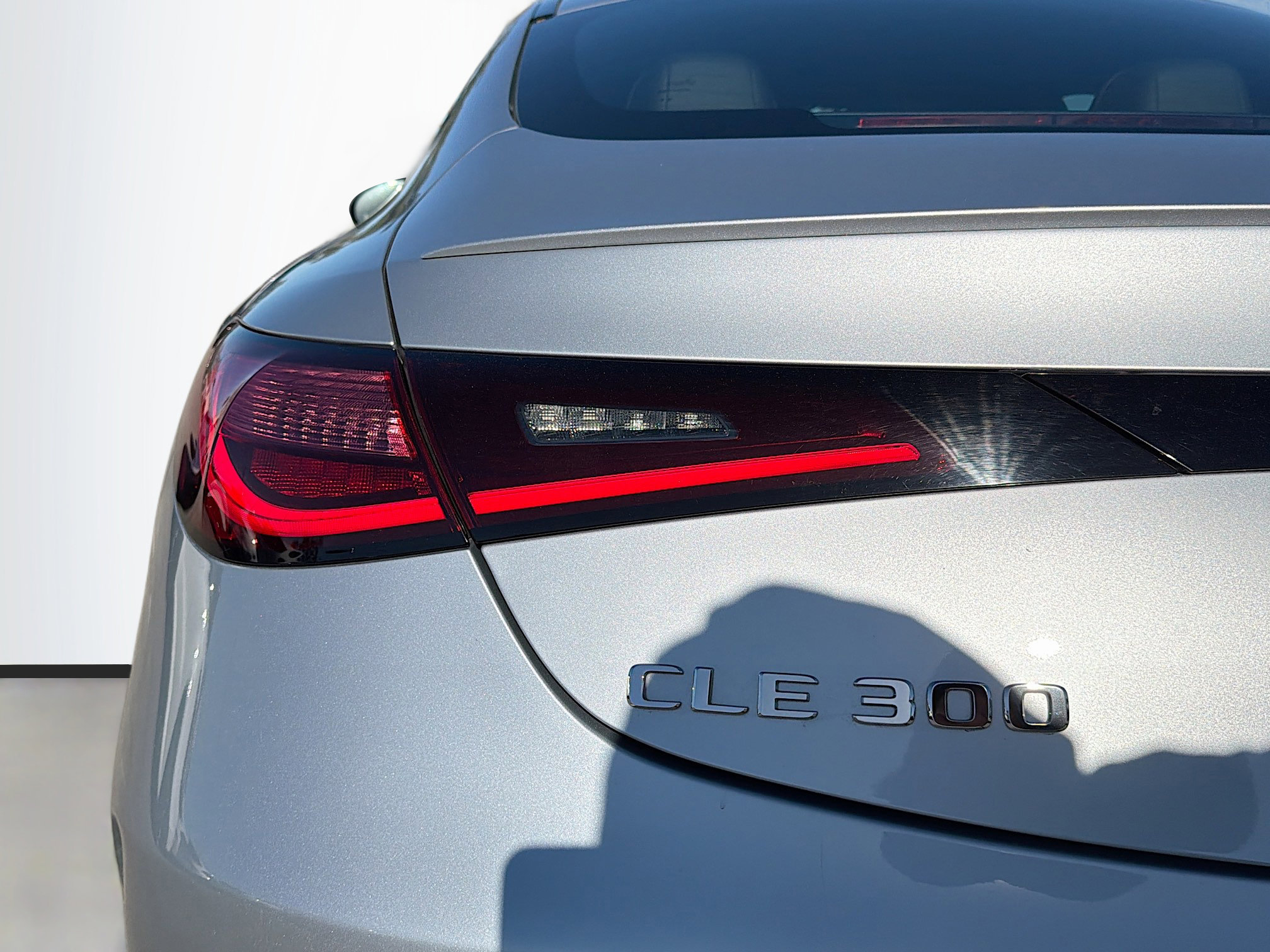 Used 2025 Mercedes-Benz CLE 300 4MATIC Coupe w/ AMG Line image 10