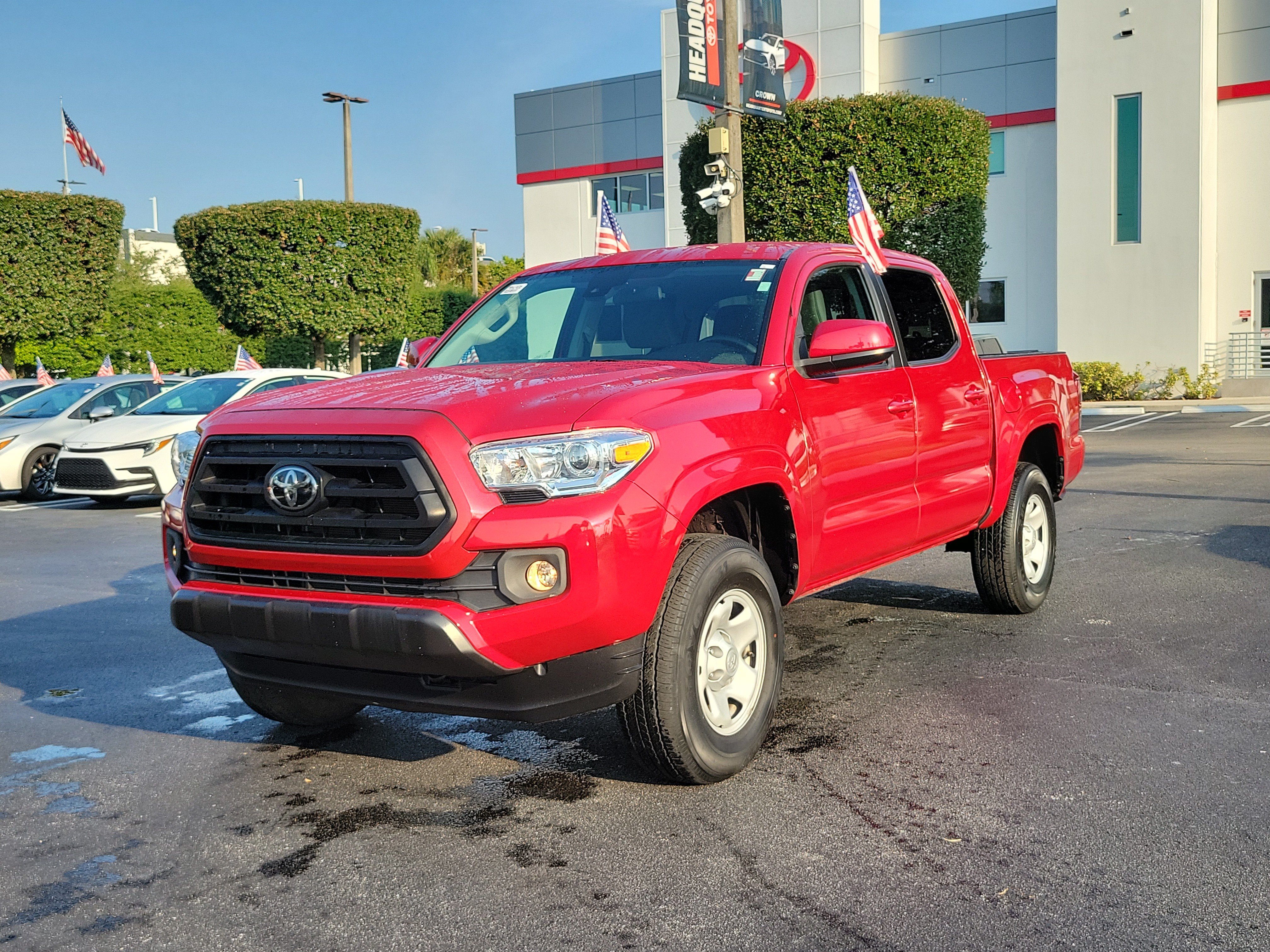 Used 2023 Toyota Tacoma SR w/ SR Convenience Package RWD image 5
