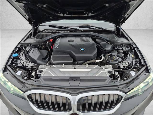 Used 2023 BMW 330i Sedan w/ Convenience Package RWD image 24
