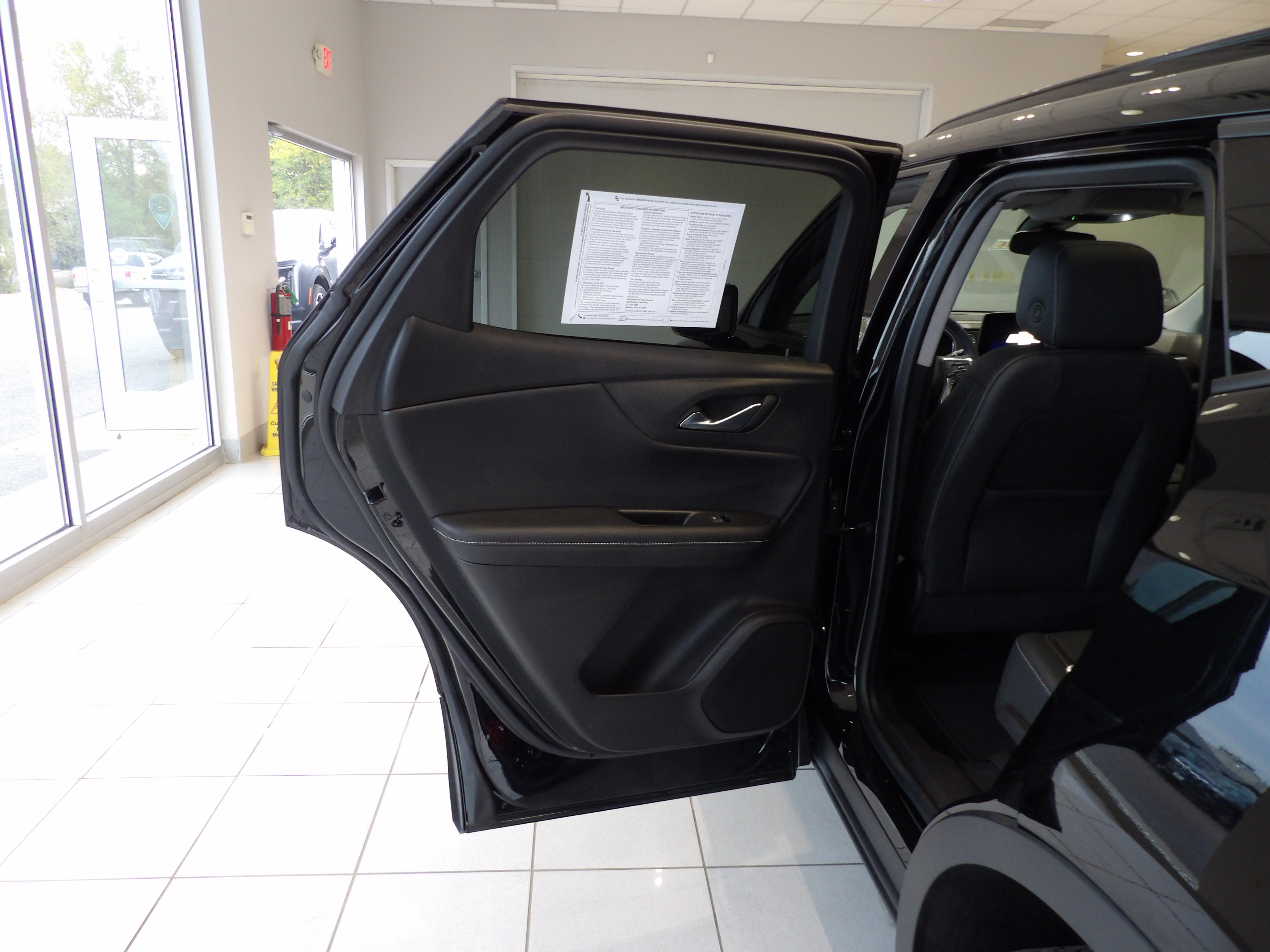 Used 2023 Chevrolet Blazer LT AWD/4WD image 18