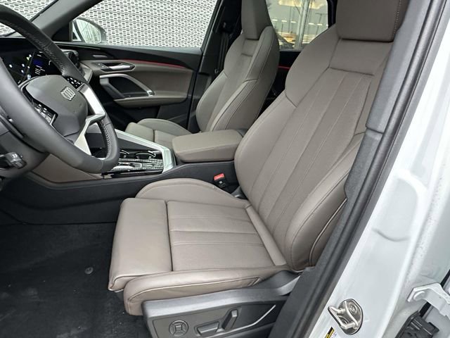 New 2025 Audi Q5 Premium Plus image 9