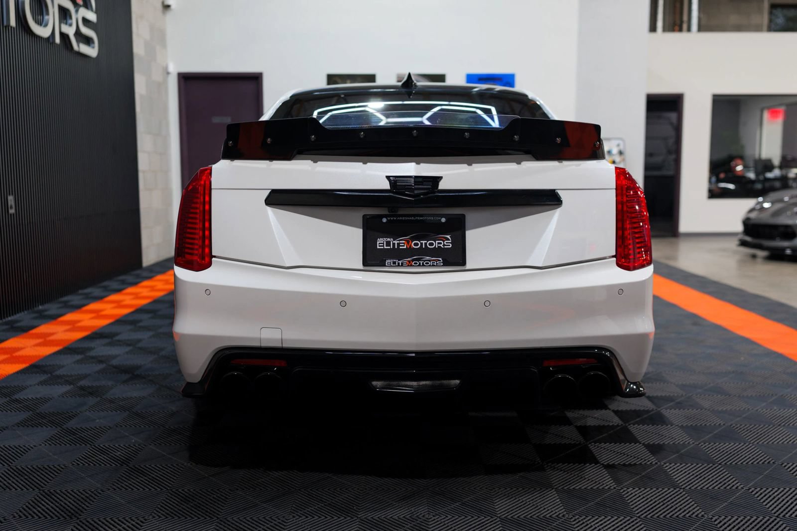 Used 2016 Cadillac CTS V w/ Luxury Package RWD image 22