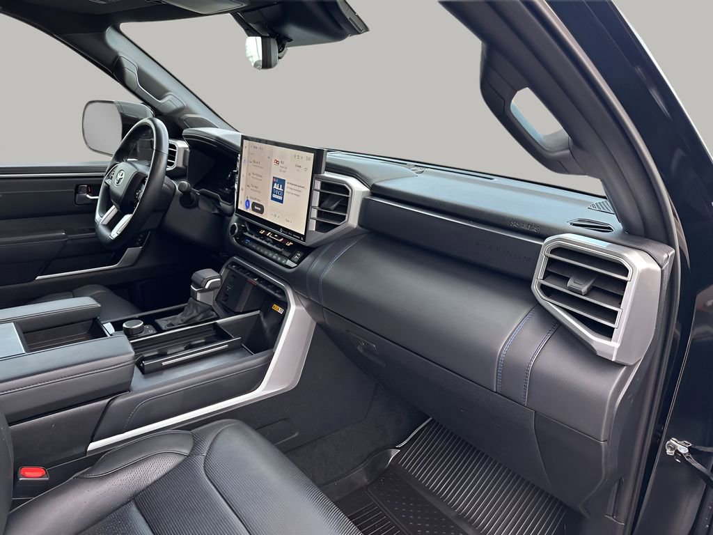 Used 2024 Toyota Sequoia Platinum image 14