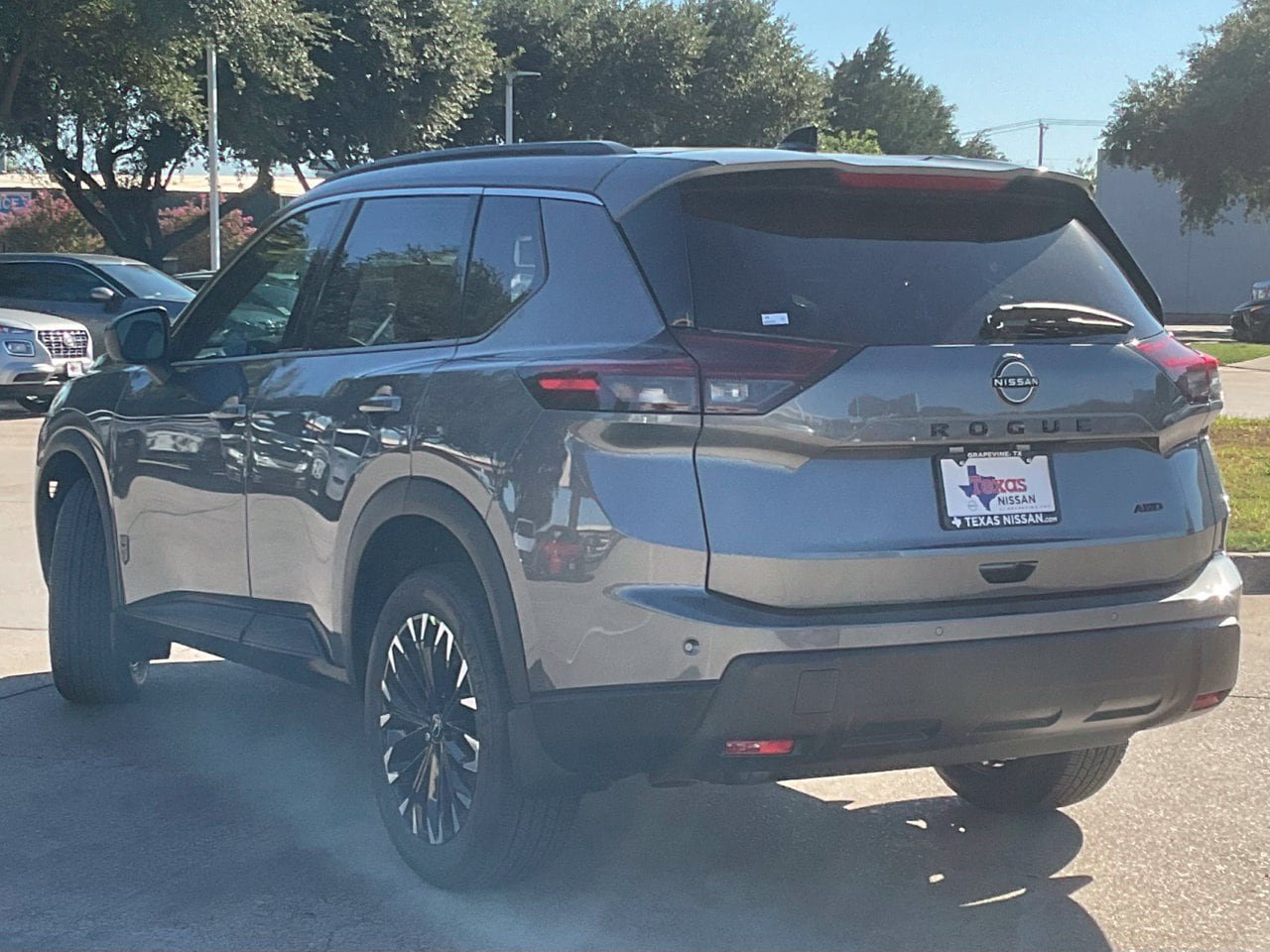 New 2027 Nissan Rogue Dark Armor AWD/4WD image 6
