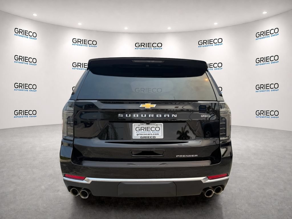 Used 2025 Chevrolet Suburban Premier AWD/4WD image 6