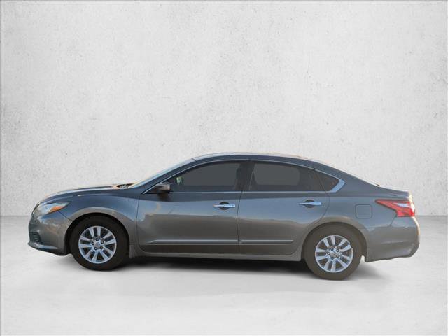 Used 2016 Nissan Altima 2.5 S w/ Power Driver Seat Package image 6