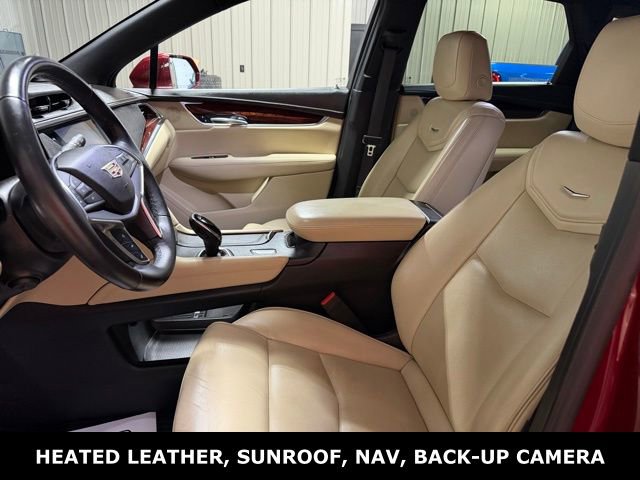 Used 2018 Cadillac XT5 Luxury w/ Driver Awareness Package FWD image 14