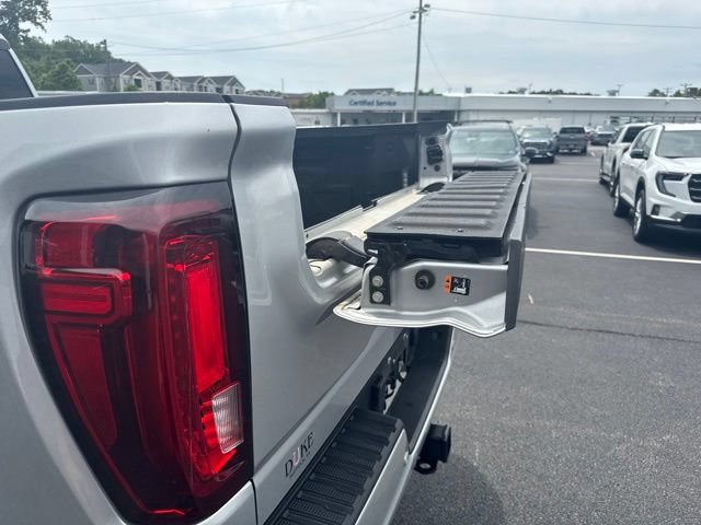 Used 2022 GMC Sierra 2500 Denali w/ Denali Ultimate Package AWD/4WD image 15