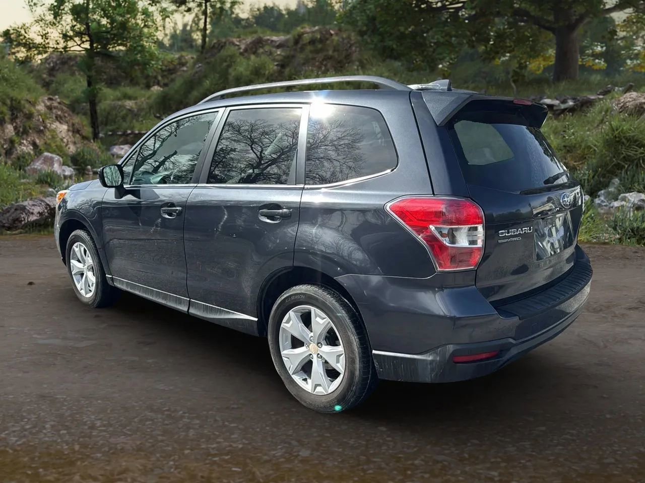 Used 2016 Subaru Forester 2.5i Limited image 7