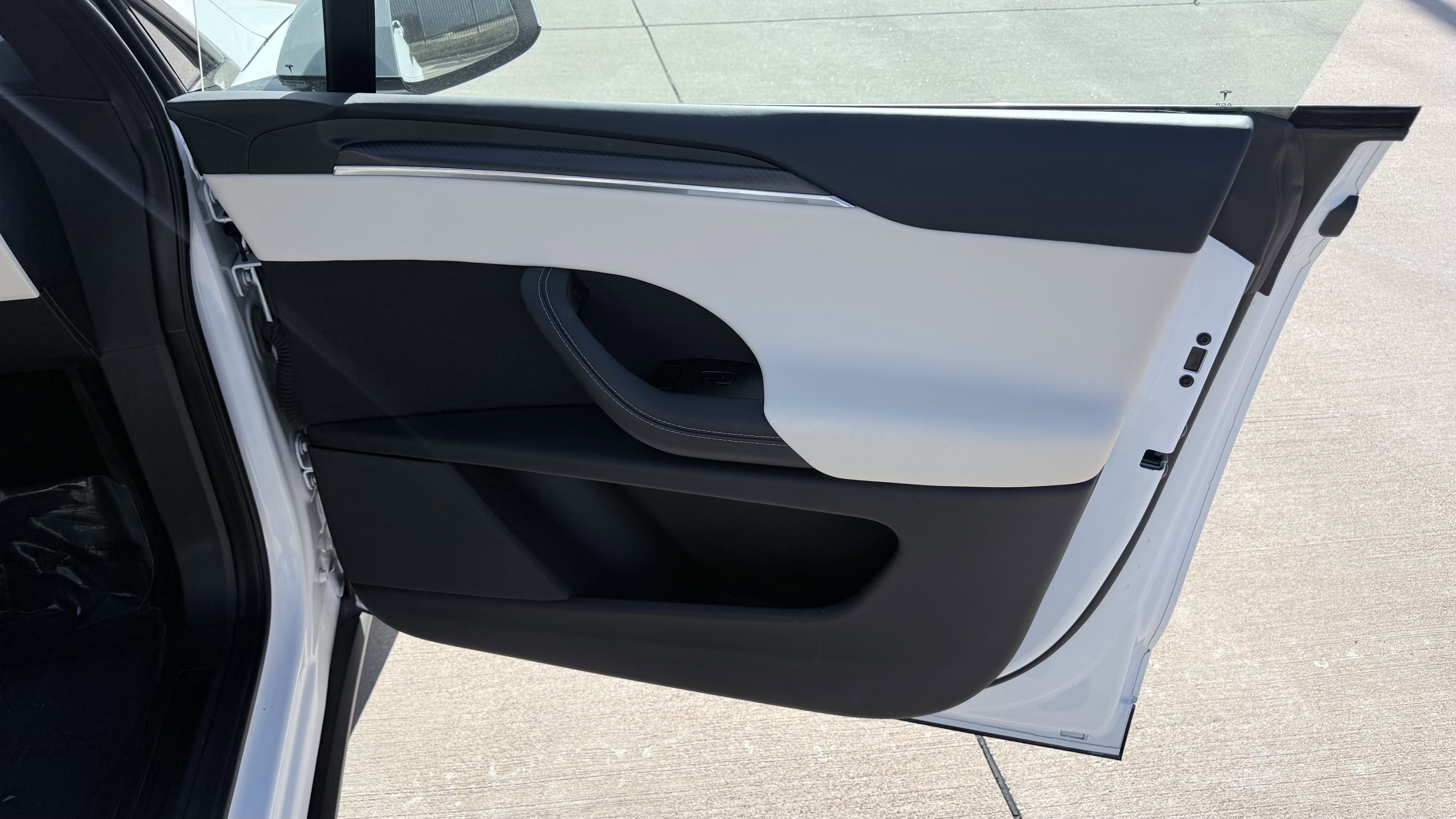 Used 2023 Tesla Model X Plaid image 49