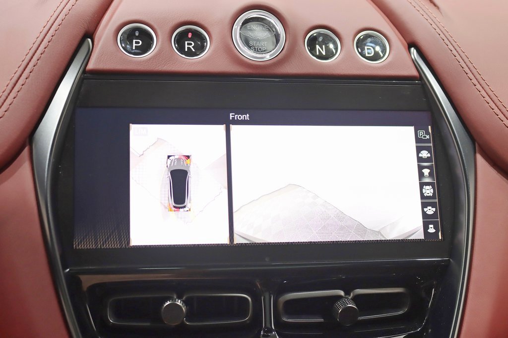 Used 2021 Aston Martin DBX image 22