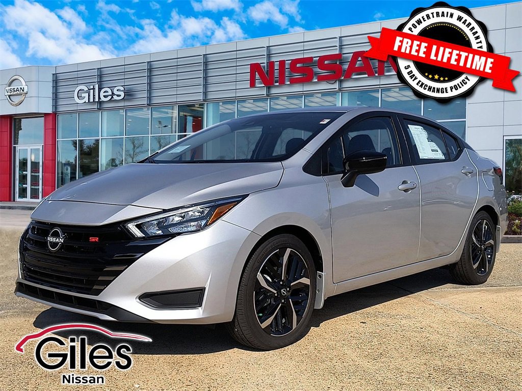 New 2025 Nissan Versa SR