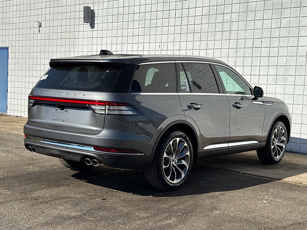 New 2027 Lincoln Aviator Reserve AWD/4WD image 34
