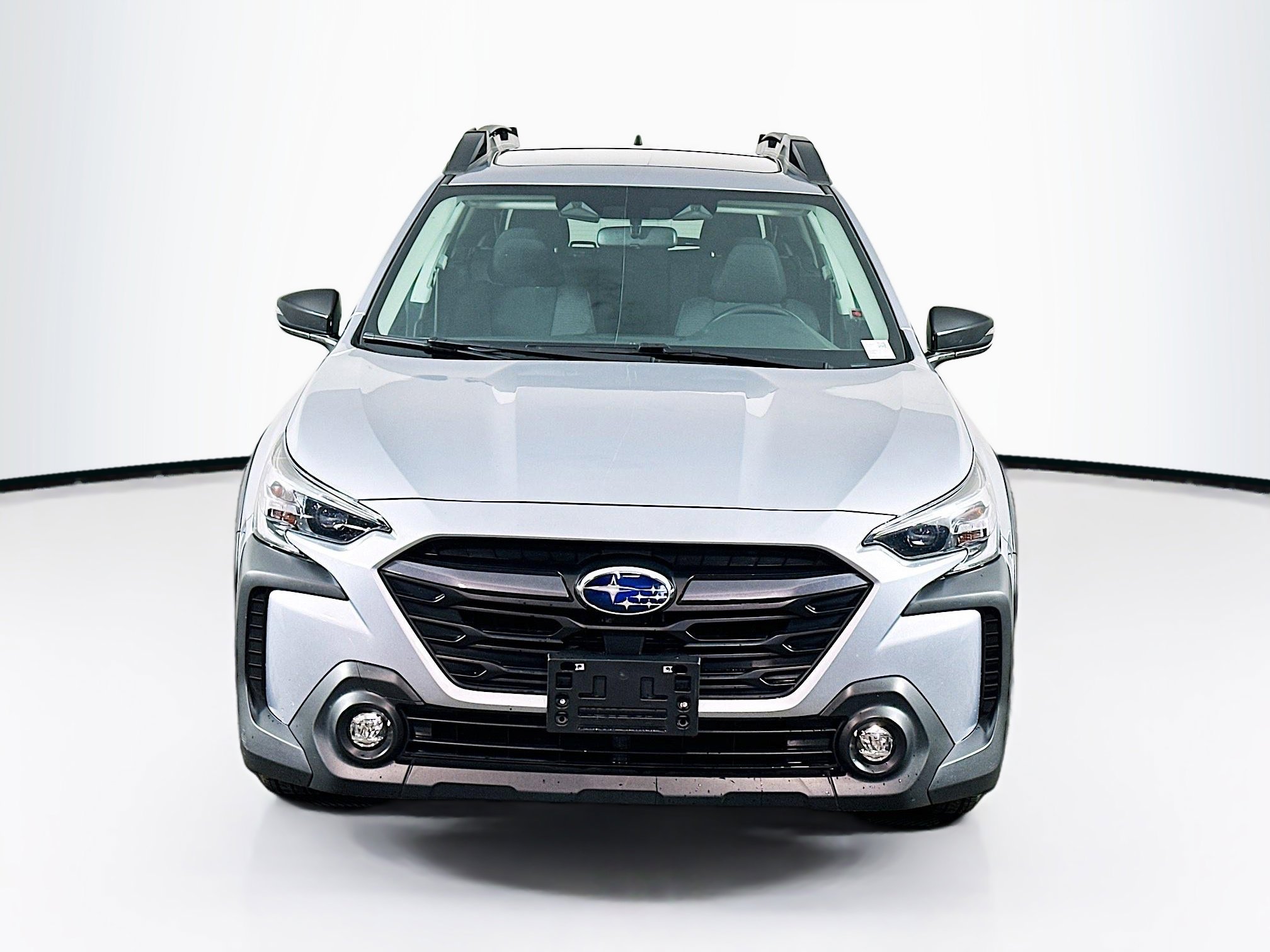 Used 2025 Subaru Outback Premium AWD/4WD image 2