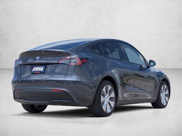 Used 2024 Tesla Model Y Long Range AWD/4WD image 5