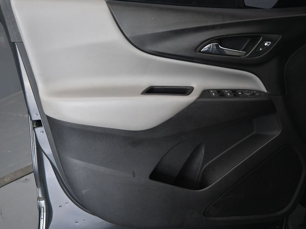 Used 2019 Chevrolet Equinox LS FWD image 20