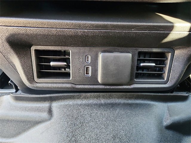 Used 2023 Chevrolet Silverado 1500 LT image 20