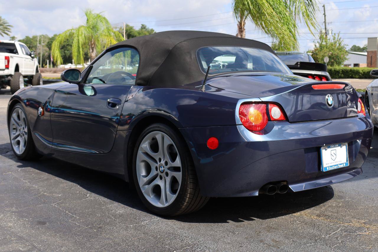 Used 2004 BMW Z4 3.0i RWD image 4