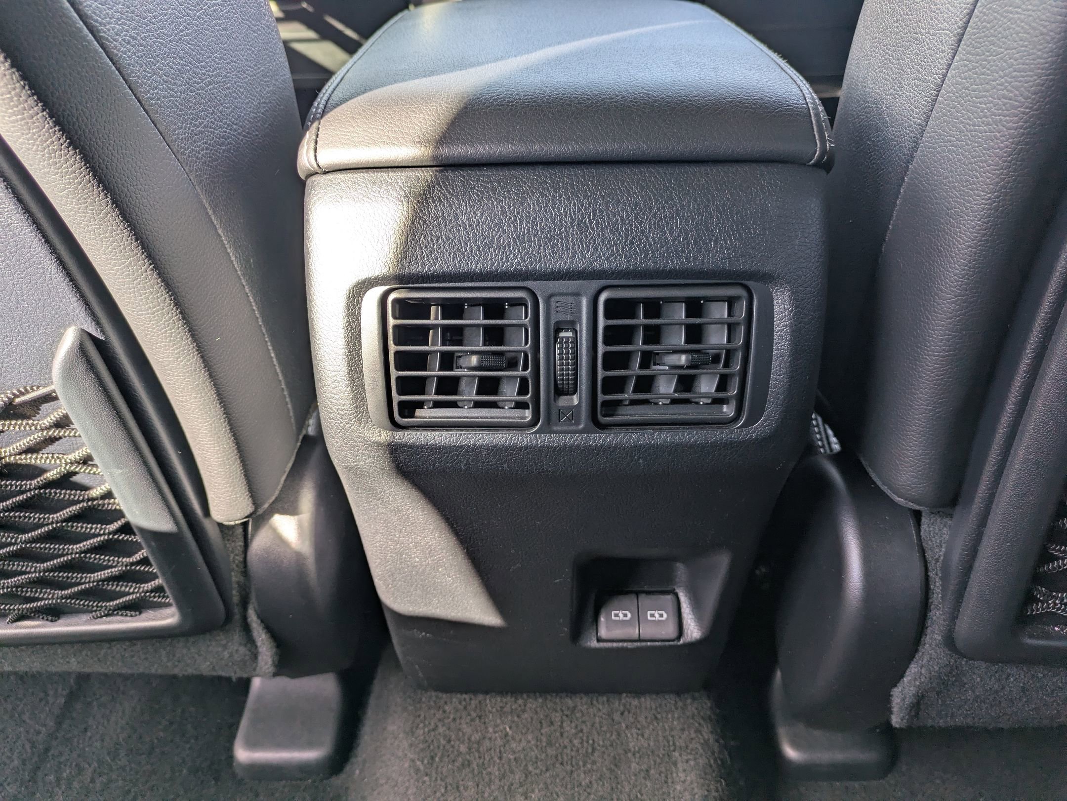 Used 2024 Toyota 4Runner Limited image 22