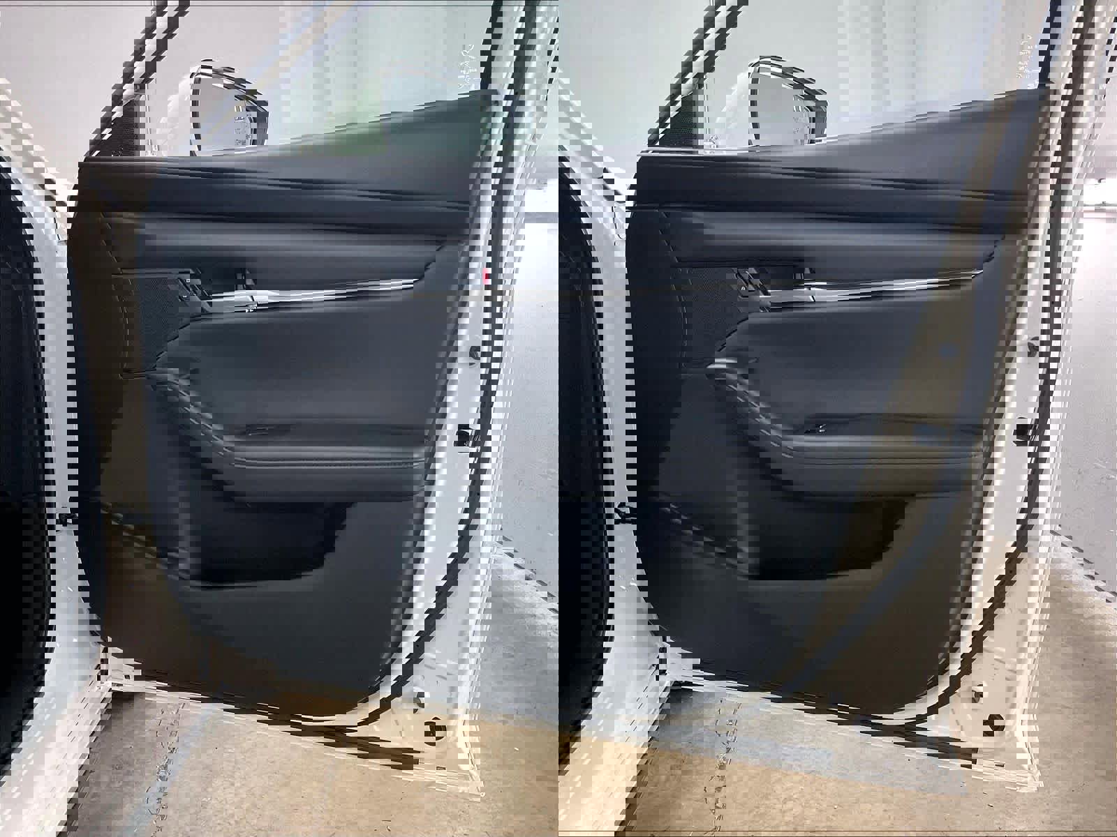 Used 2020 MAZDA MAZDA3 Hatchback image 25