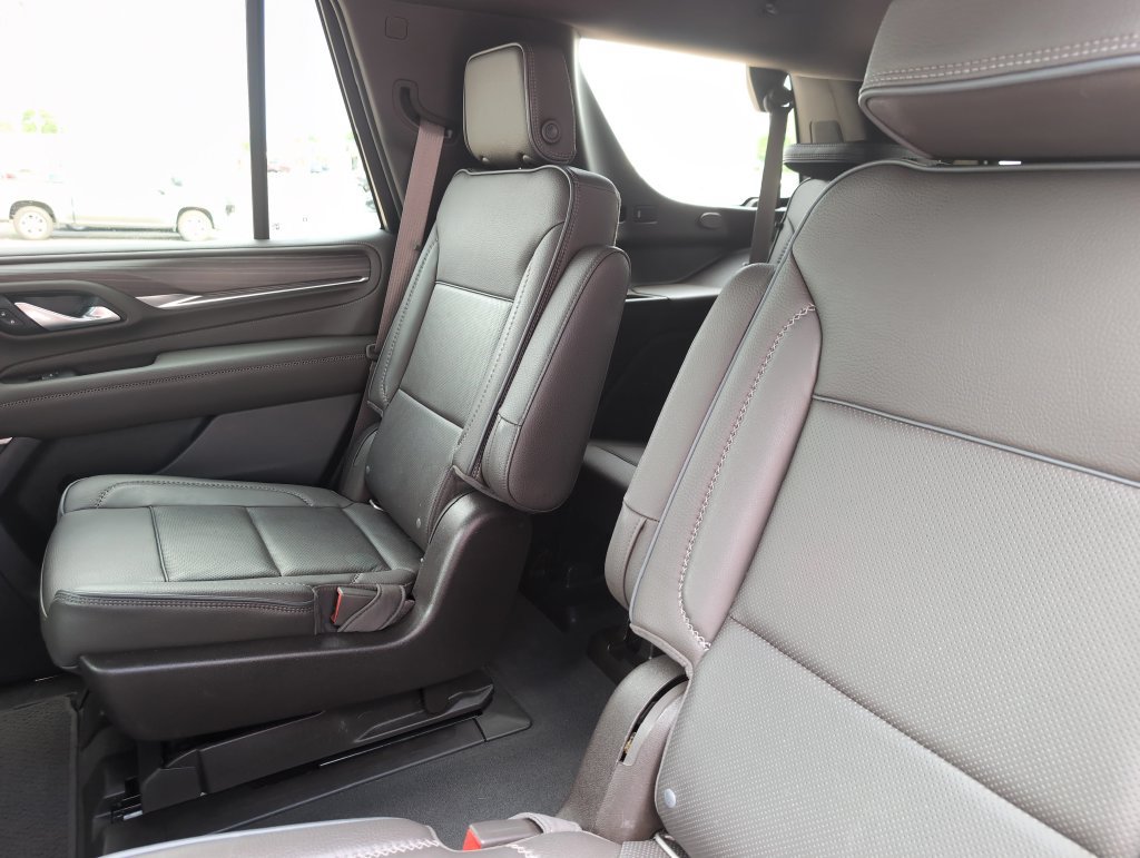 Used 2021 GMC Yukon Denali AWD/4WD image 13