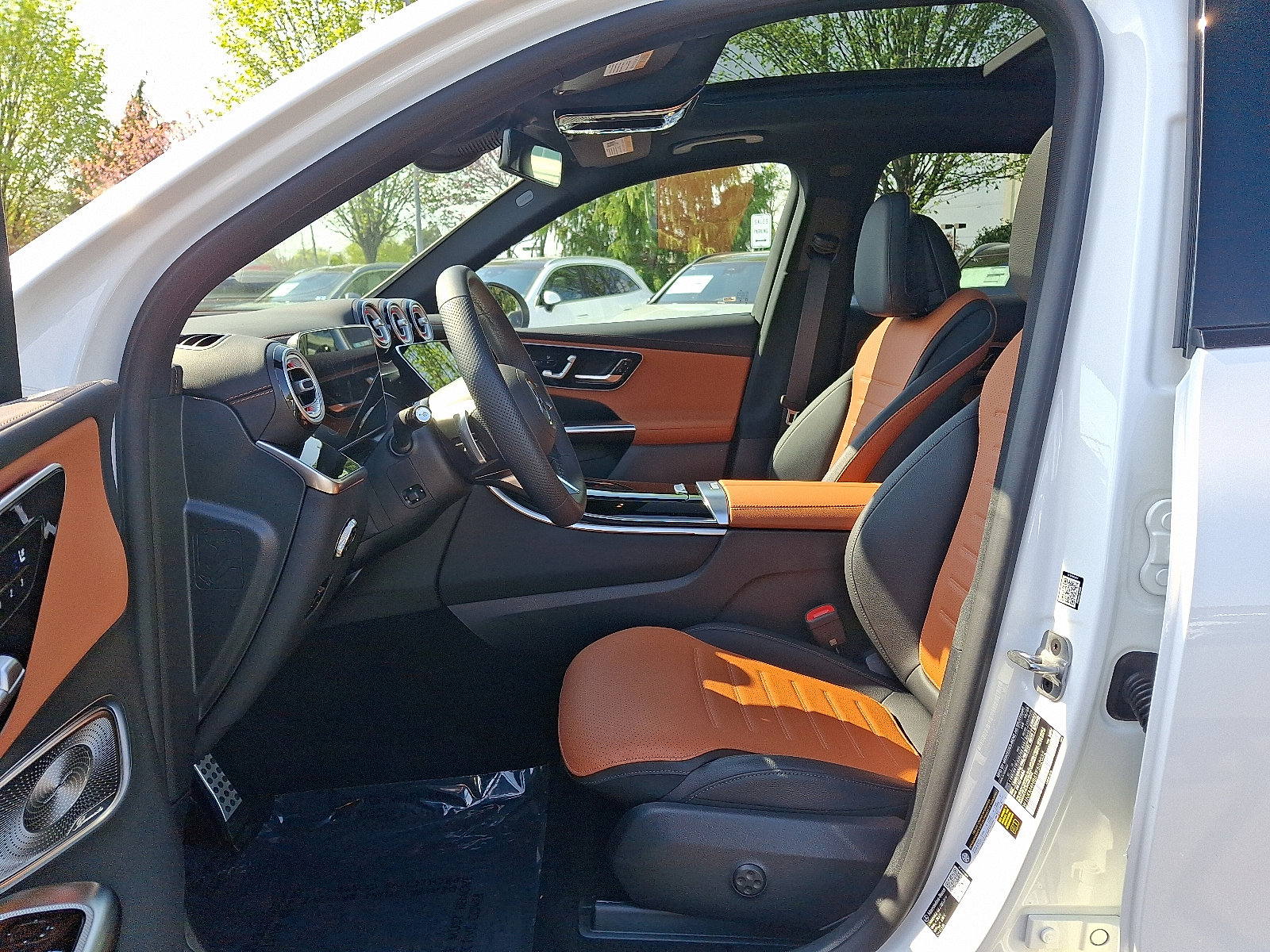 New 2026 Mercedes-Benz GLC 300 4MATIC image 11