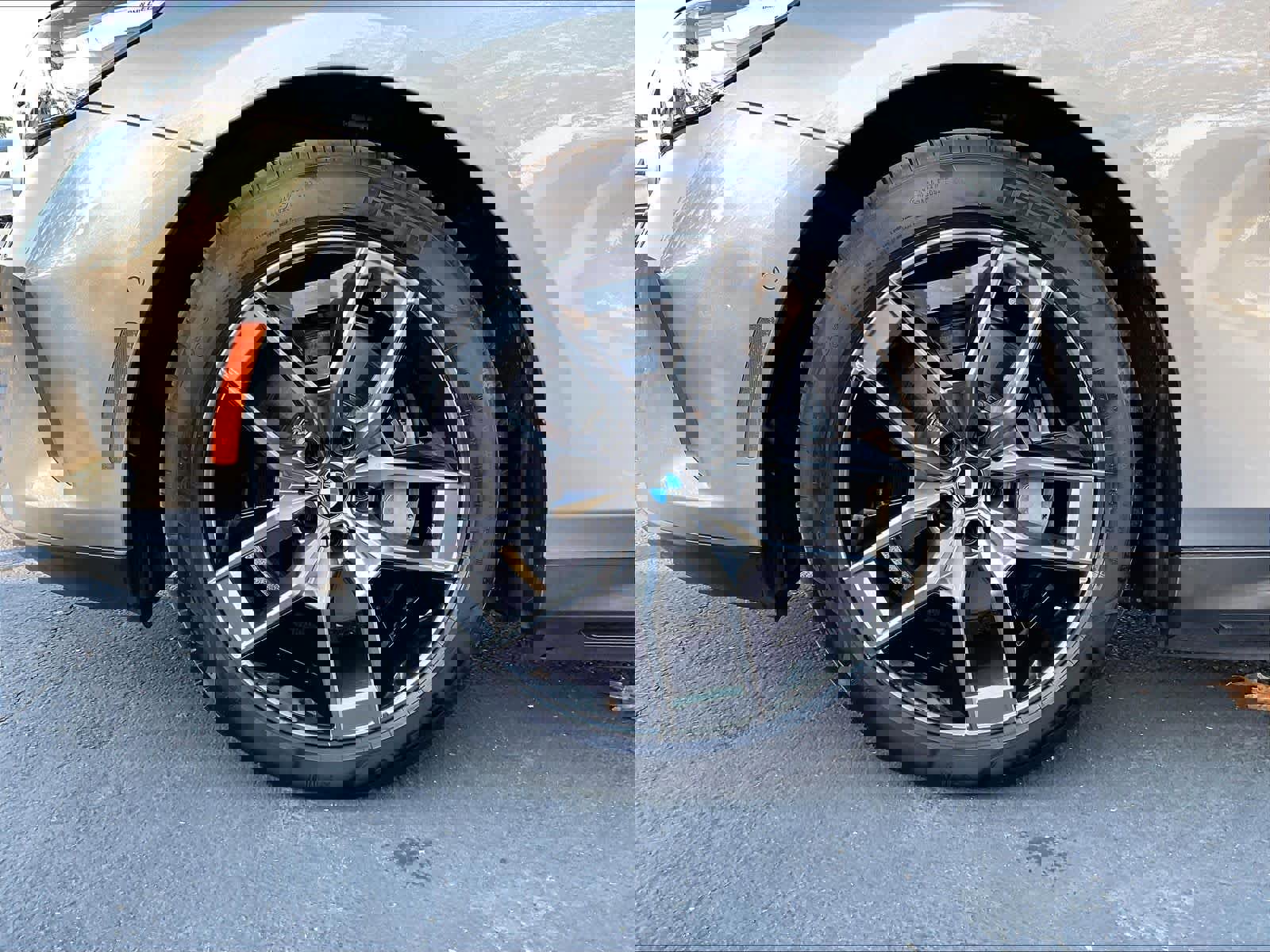 Used 2026 BMW i5 eDrive40 w/ Premium Package image 11