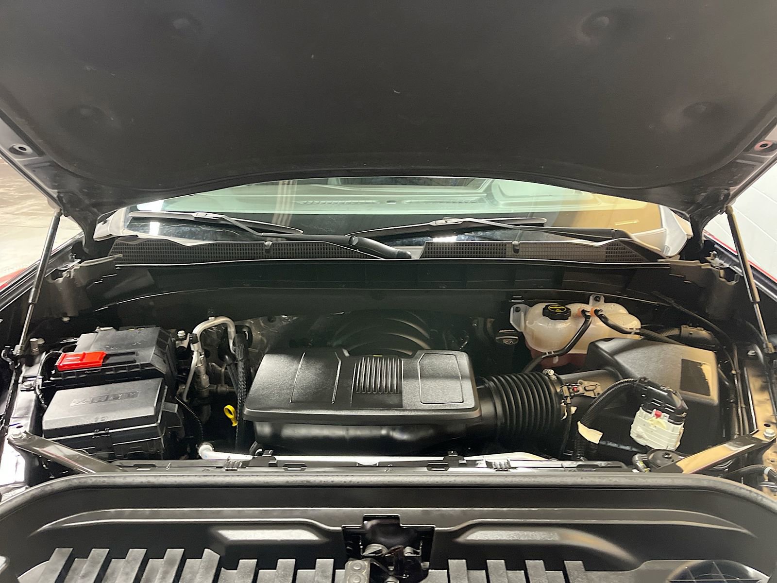 Used 2024 GMC Sierra 1500 SLT w/ SLT Premium Plus Package image 31