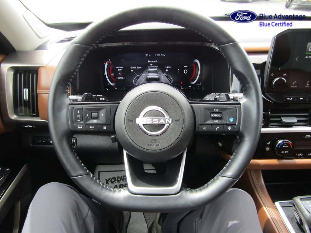 Used 2025 Nissan Pathfinder Platinum w/ Cargo Package AWD/4WD image 17
