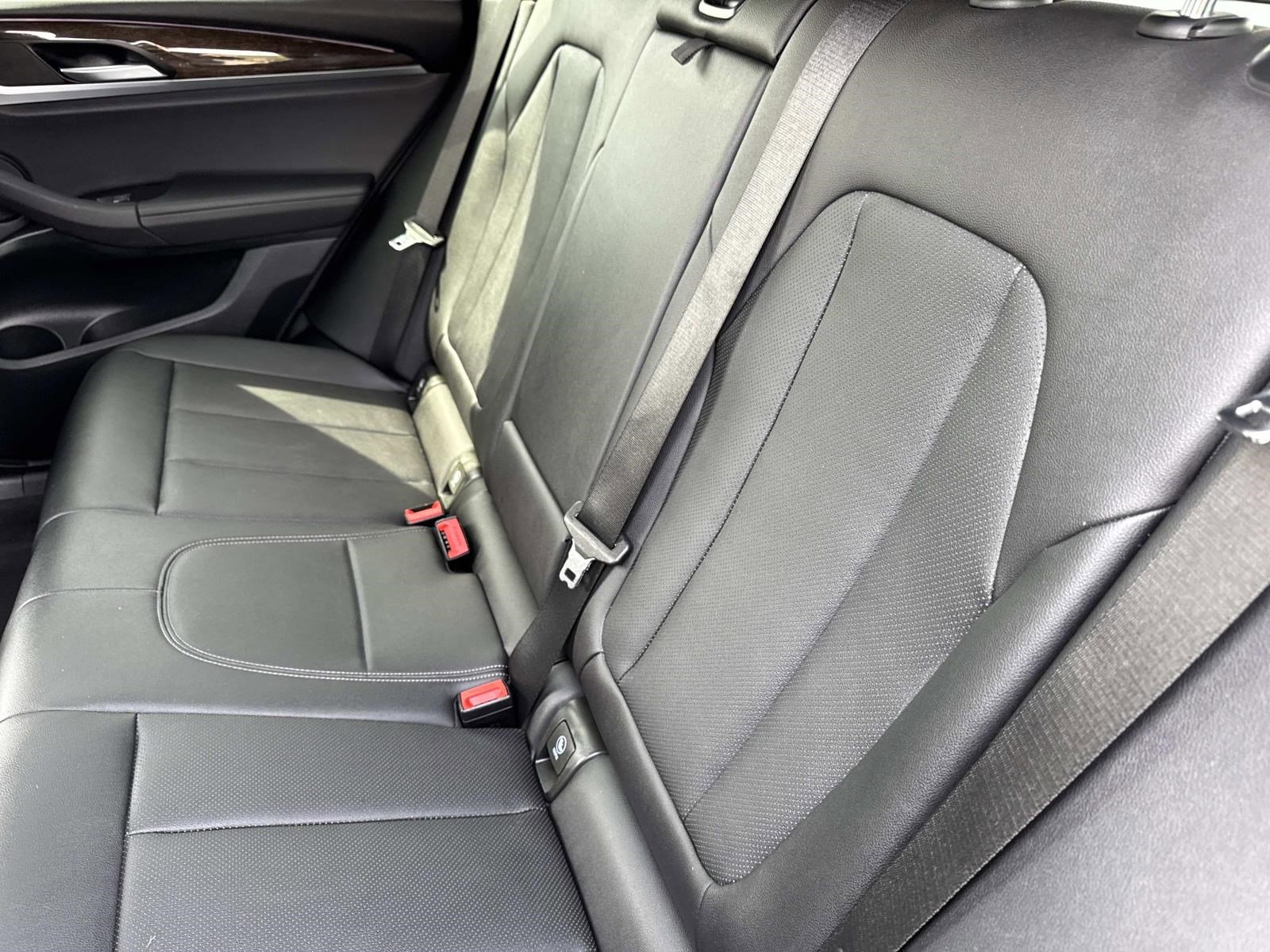 Certified 2024 BMW X3 xDrive30i w/ Convenience Package w/ZPA image 13