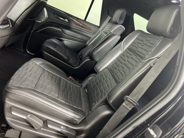 Certified 2021 Cadillac Escalade Premium Luxury Platinum AWD/4WD image 26