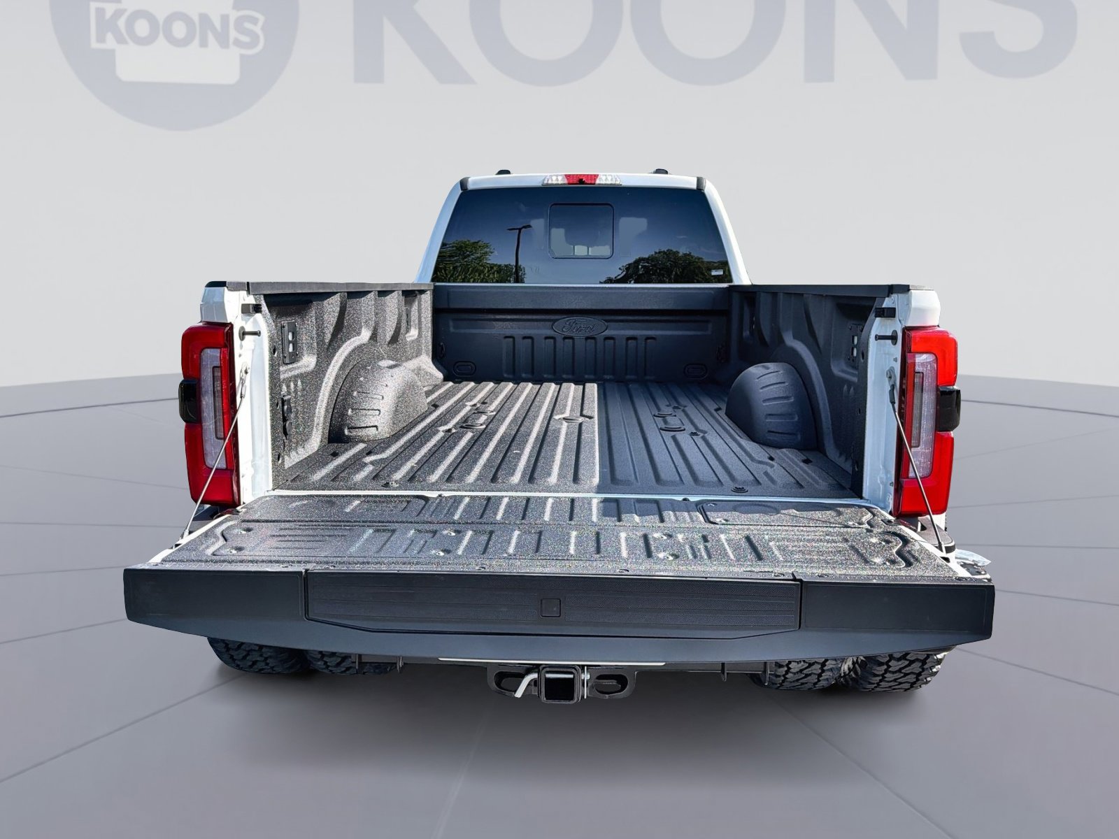 New 2026 Ford F450 Platinum w/ Platinum Plus Package image 34