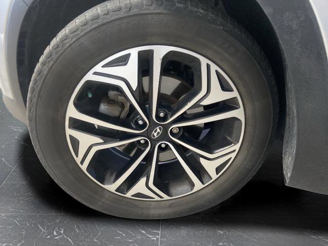 Used 2020 Hyundai Santa Fe Limited AWD/4WD image 35