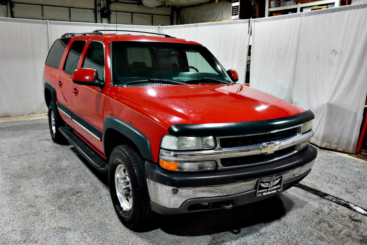 Used 2001 Chevrolet Suburban 2500 LT w/ LT Preferred Equipment Group image 3