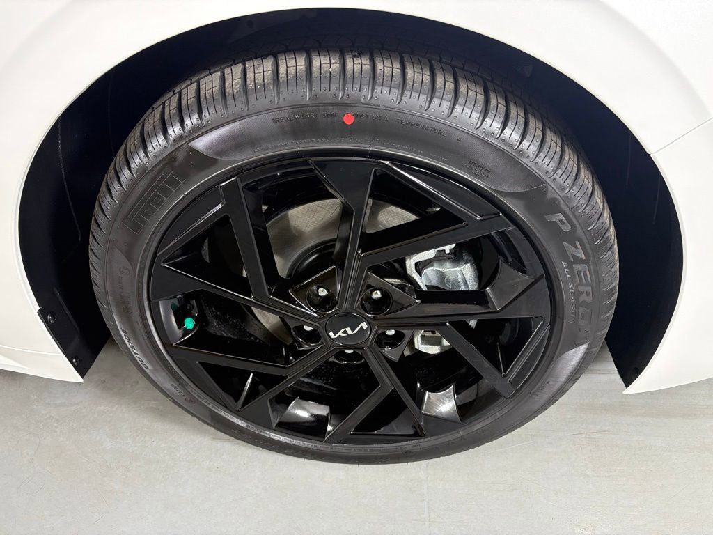 New 2026 Kia K5 GT-Line image 11