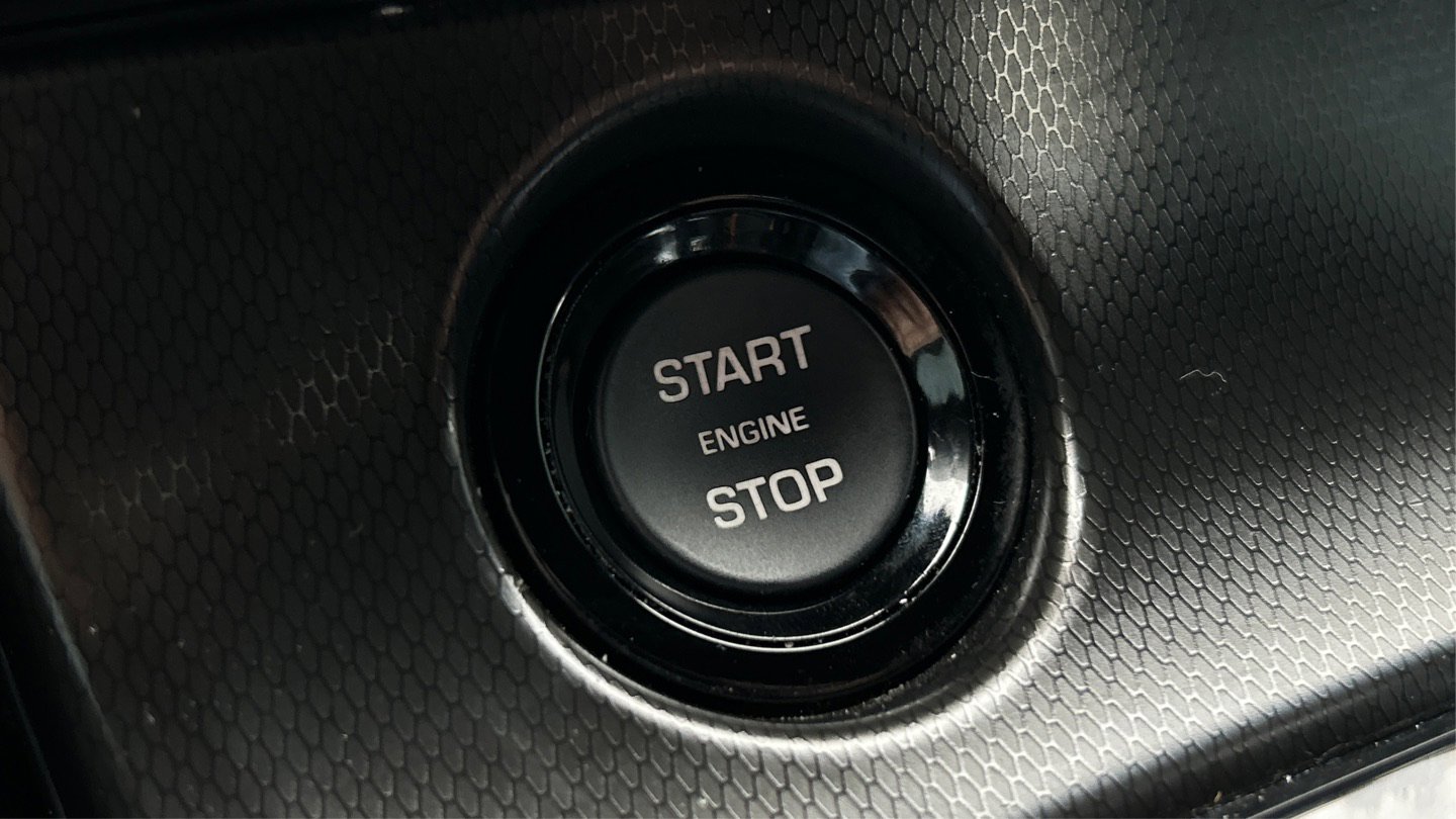 Used 2015 Jaguar F-TYPE S image 26