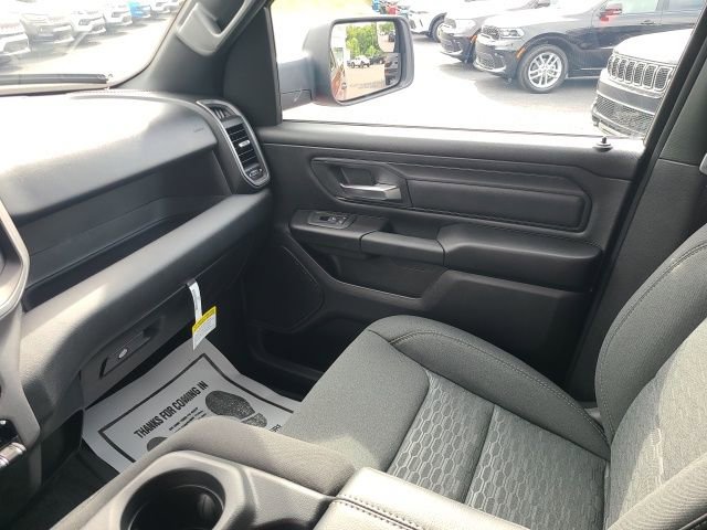 New 2025 RAM 1500 Tradesman AWD/4WD image 18