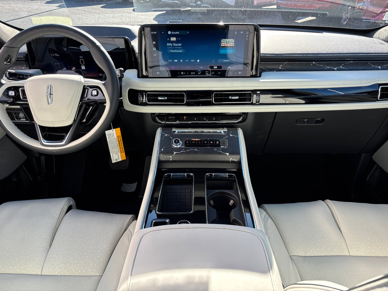 New 2026 Lincoln Aviator Black Label w/ Dynamic Handling Package image 31